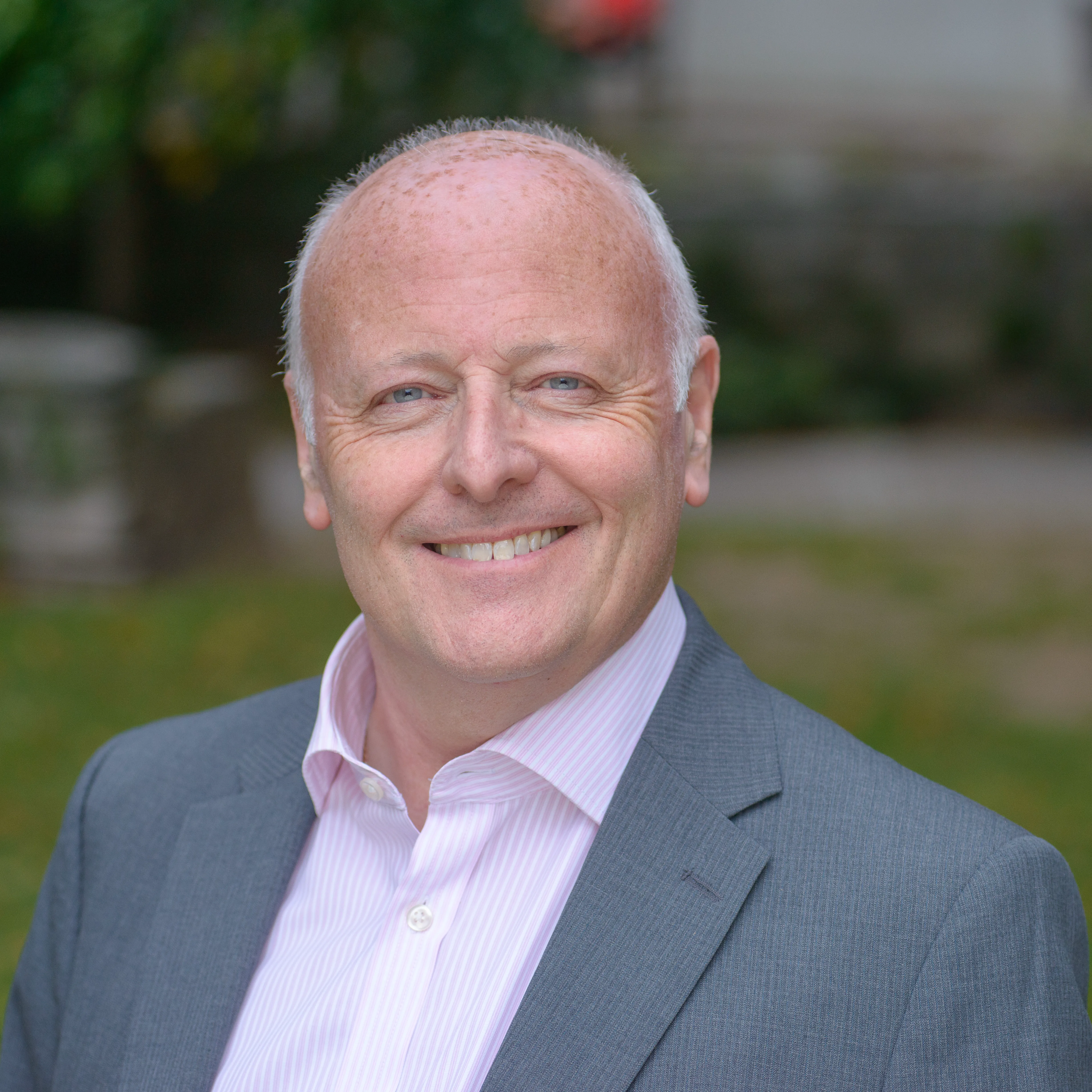 Peter Lowman Logo
