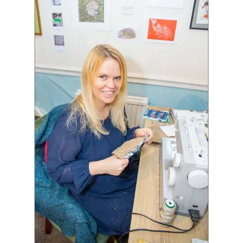 Kerry Mackay, ScrubbiesUK Logo