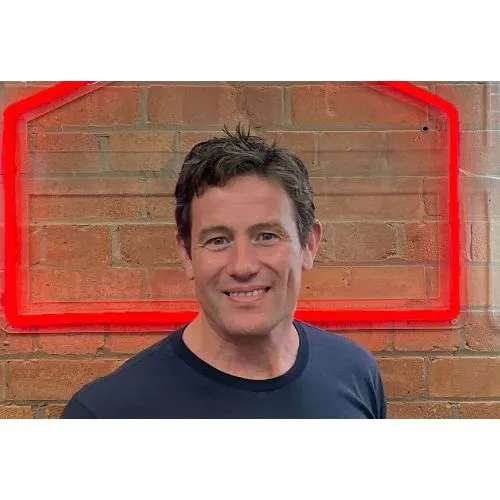 Peter Dockar Logo