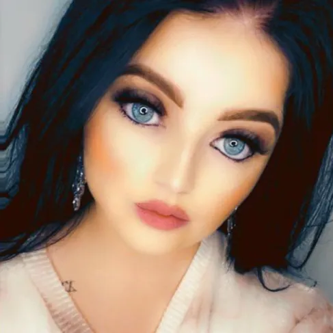 Kloe Avon Logo