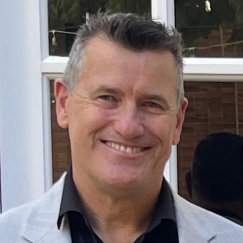 NICK HEALEY Logo