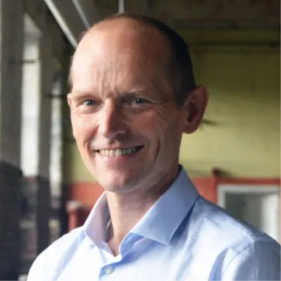 Robert Walton Logo